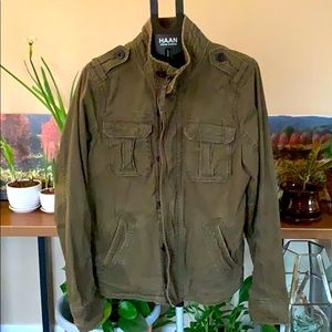 Large Male Olive Green Zip-up jacket